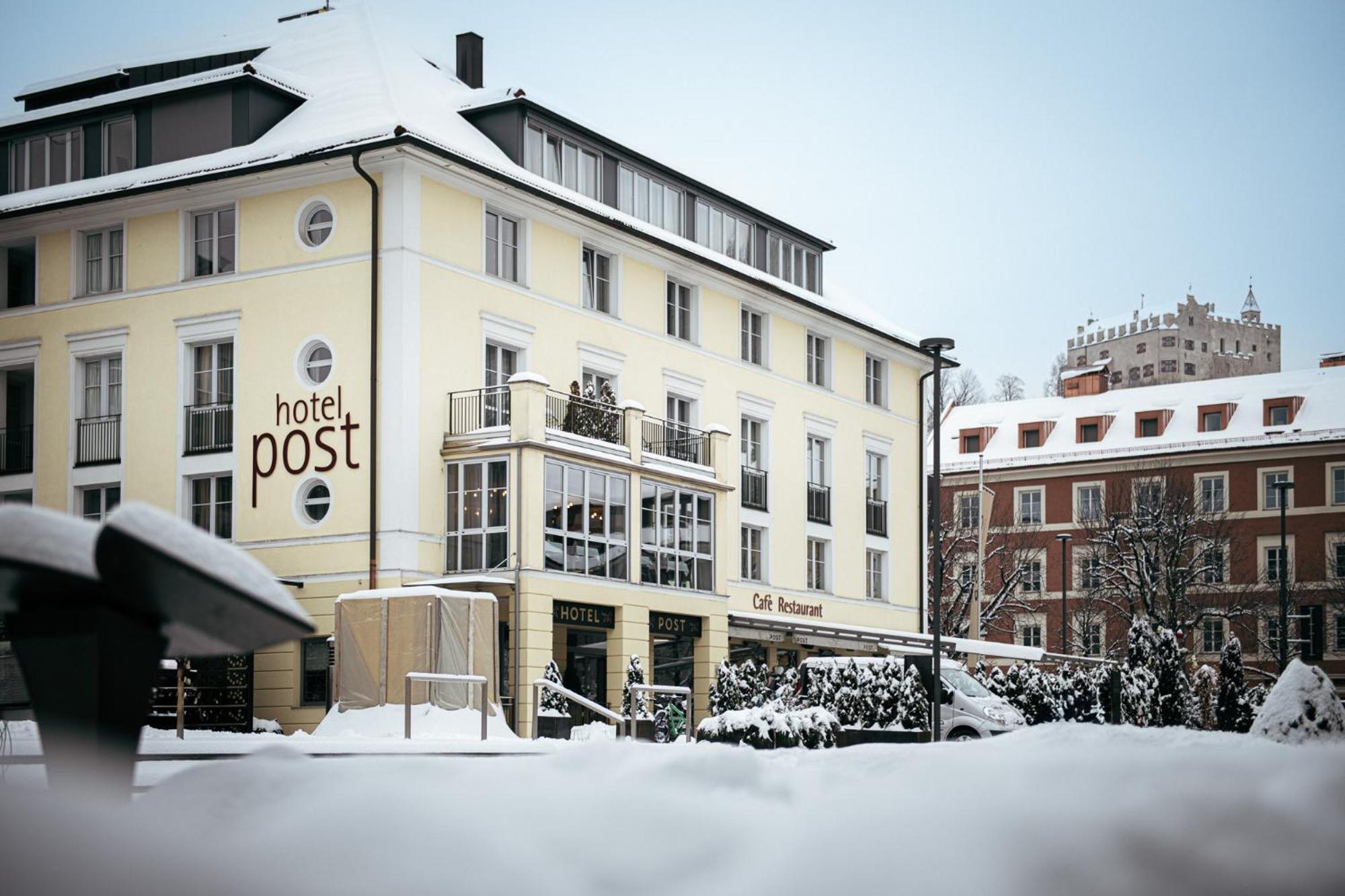 Hotel Post Alpine Cityflair Брунико Екстериор снимка